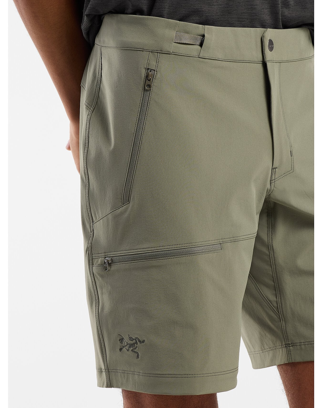 Arc'teryx Gamma LT Men's 9" Shorts - Image 2