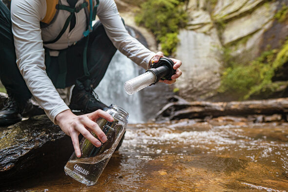Camelbak Eddy® + filtered by LifeStraw®, 32oz Bottle with Tritan™ Renew - Image 4