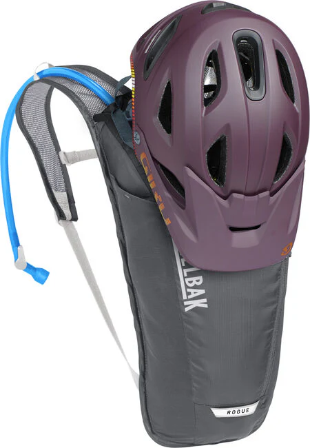 Camelbak Women's Rogue Light 70 oz Hydration Pack - Image 4