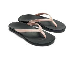 OluKai Ho'opio Women's Beach Sandal - Image 8